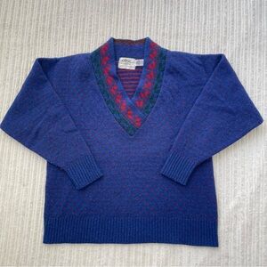 Vintage Avon Knit Pure Wool V-neck Knit Sweater | Size M